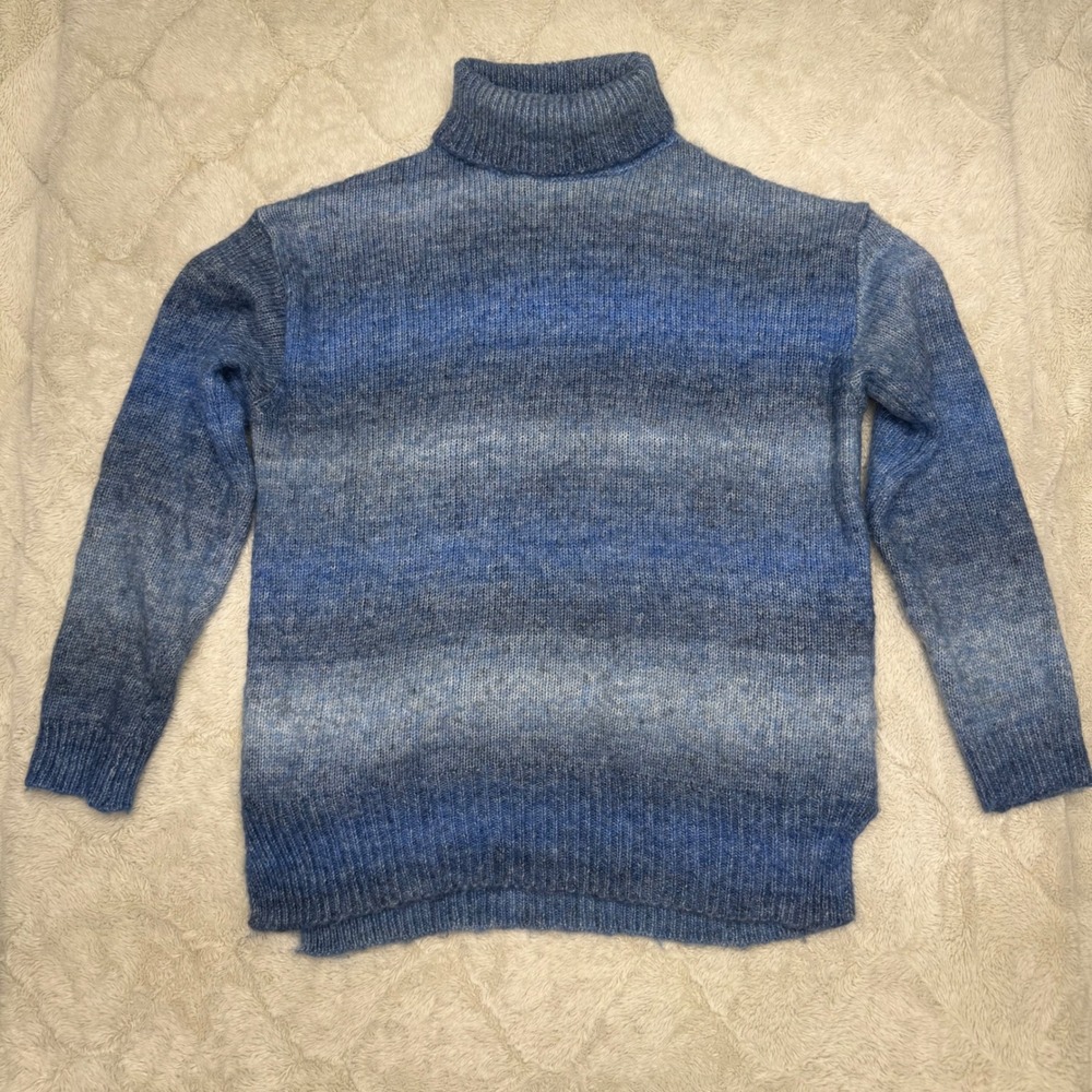 &Merci M Blue Ombre Turtleneck Sweater Gradient Knit Cozy Pullover SoftGirl Twee